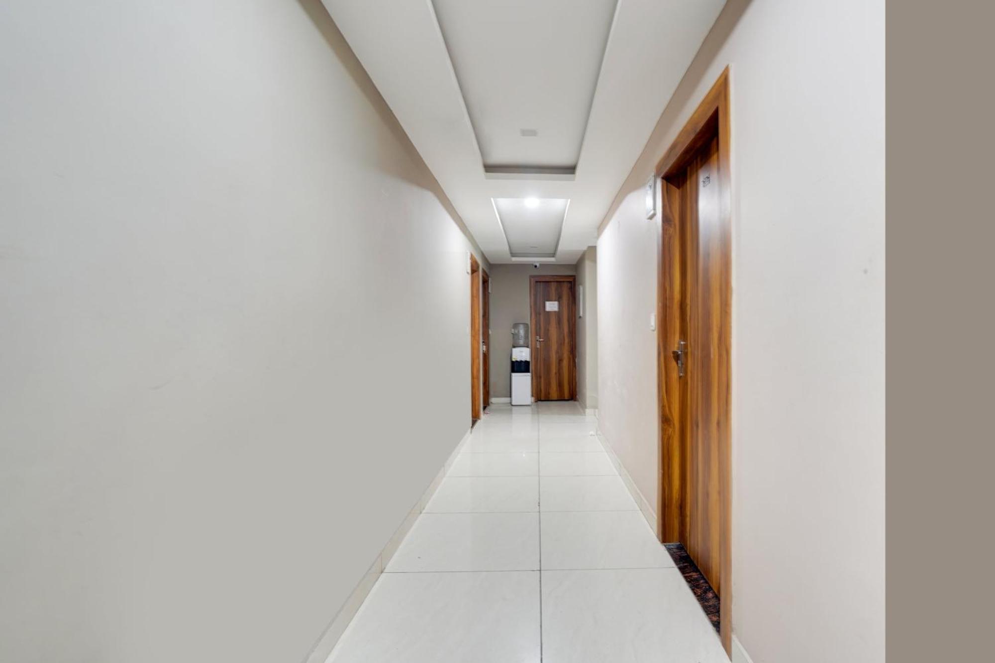 Super Townhouse Tapovan Extérieur photo